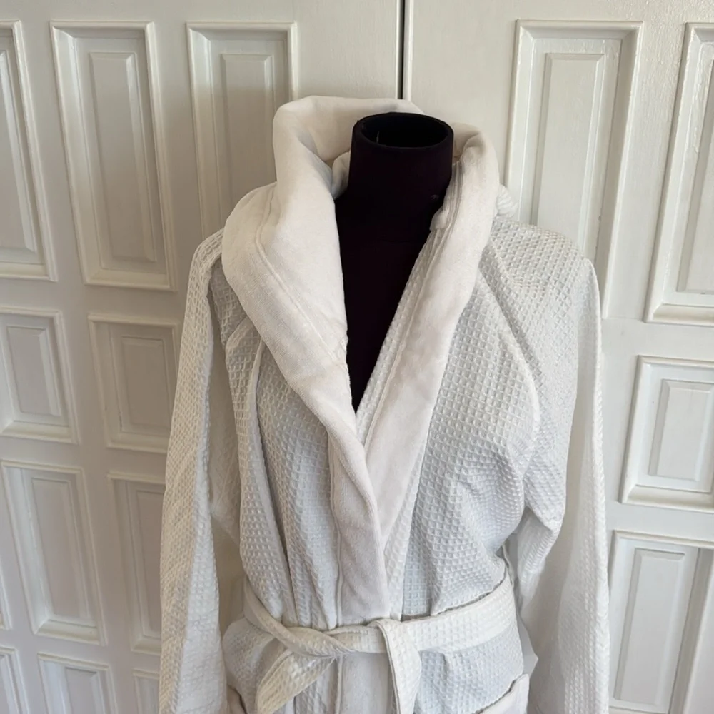 Frette Large Robe - Picture 2 of 4